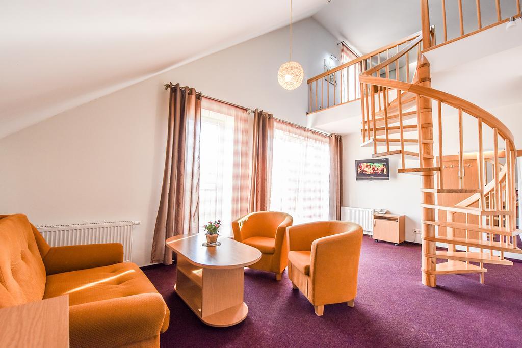 Muza Hotel Palanga Exterior foto